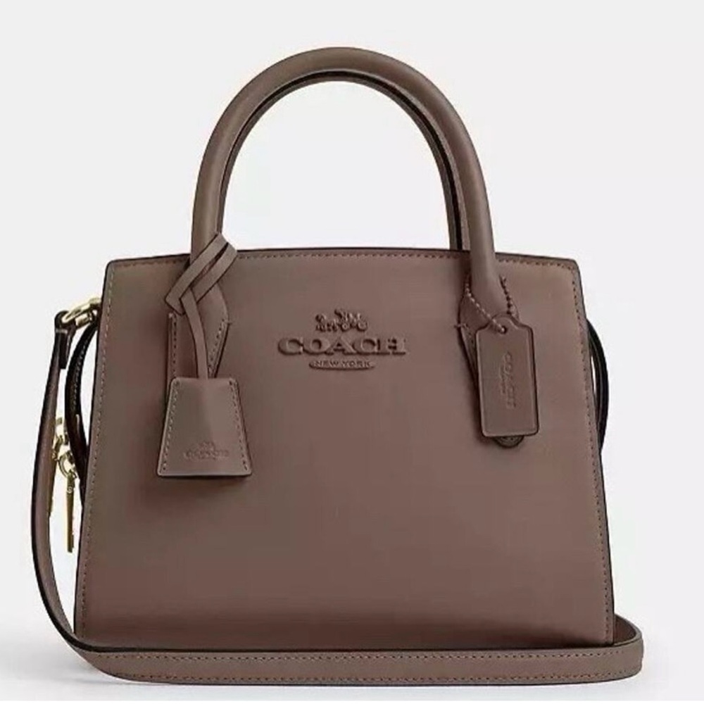 COACH Andrea Carryall Shoulder
Bag CP081 Dark Stone & Medium Corner Zip Wallet